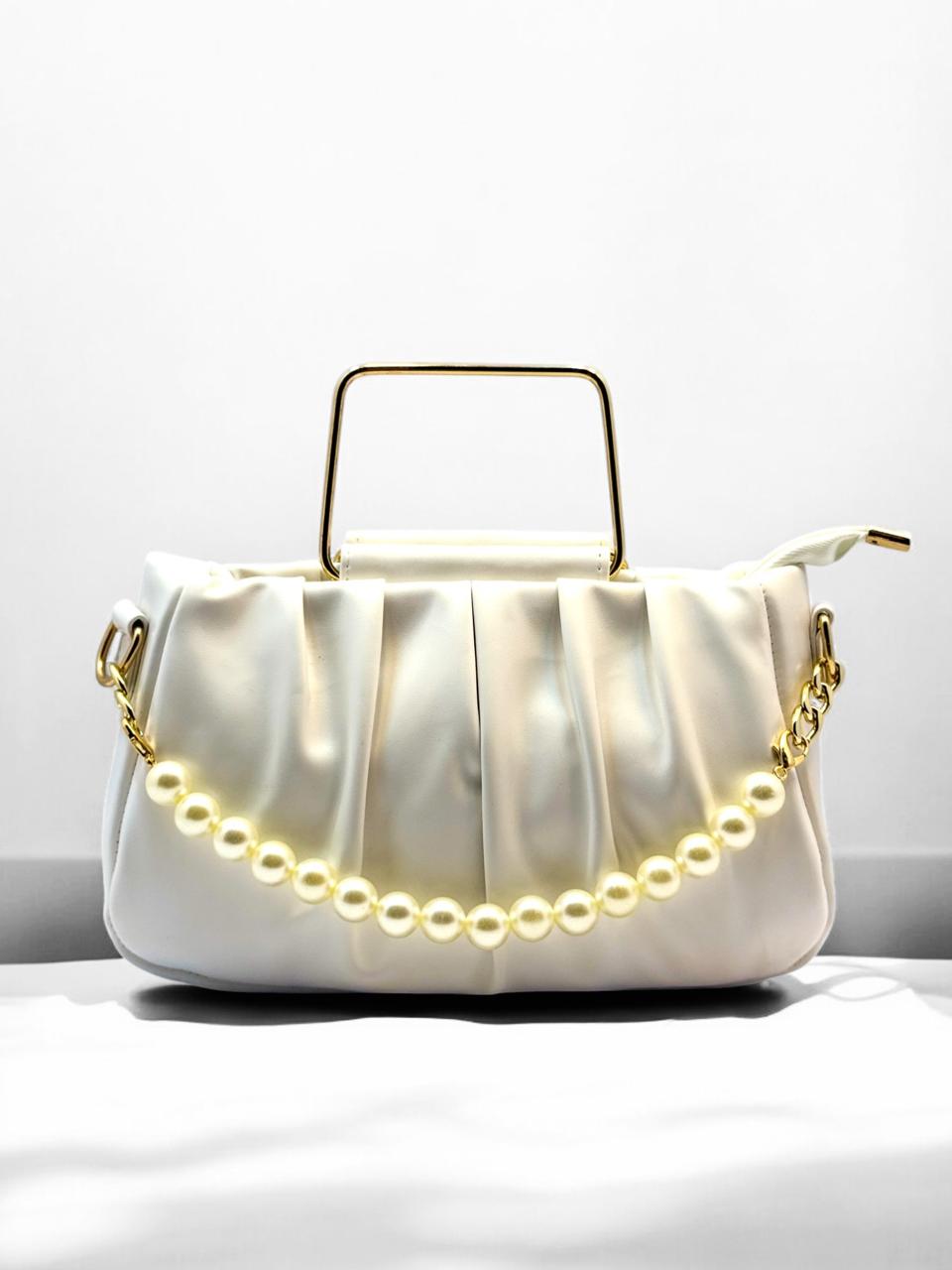 Laxuria Chunat Bag.(pearl white)